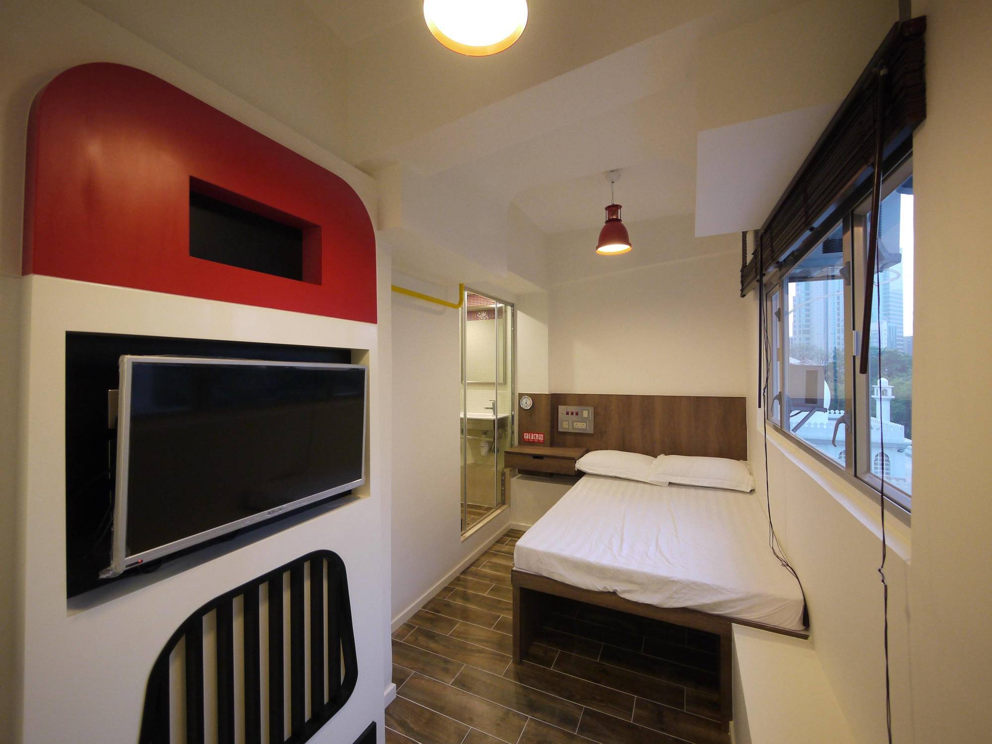 Panda'S Hostel - Hot Dog Bus Hong Kong Ngoại thất bức ảnh