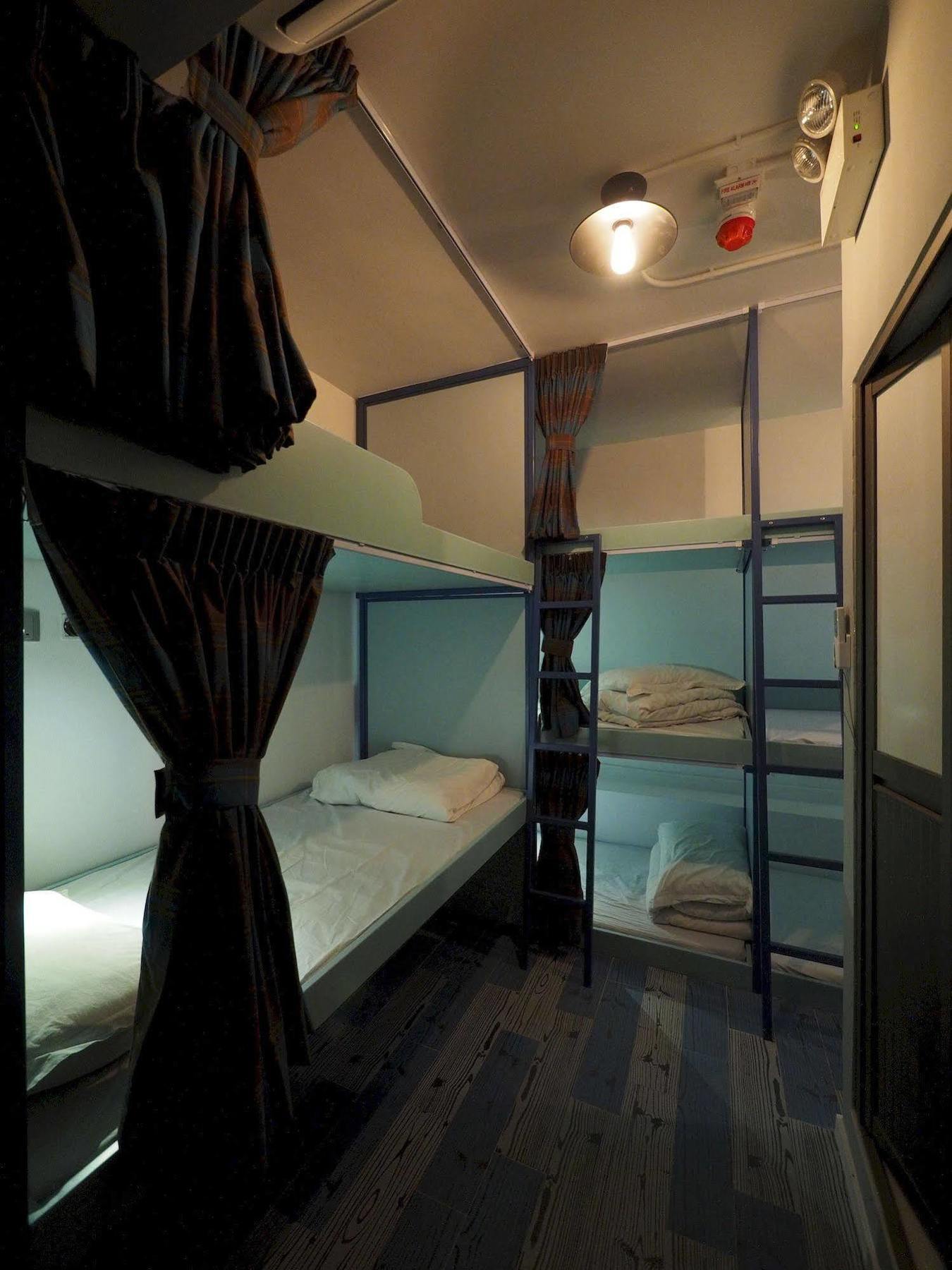 Panda'S Hostel - Hot Dog Bus Hong Kong Ngoại thất bức ảnh